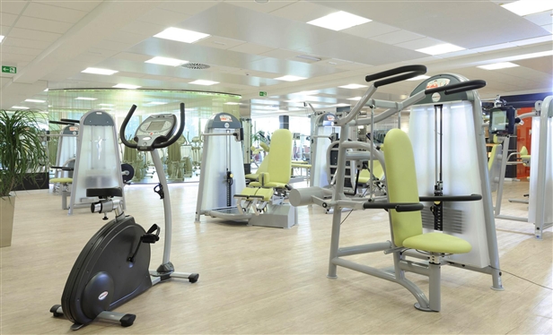 Qualifizierte Trainer, effektive Geräte