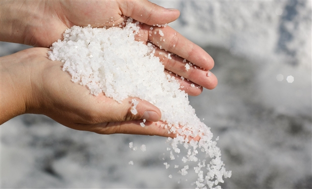 Naturbelassenes Steinsalz aus dem österreichischem Salzkammergut mit einer 99,8-prozentigen Reinheit