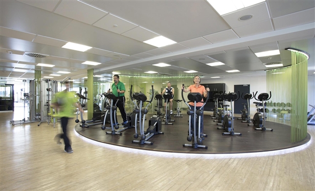 Hochmoderne Geräte für Ihr Training