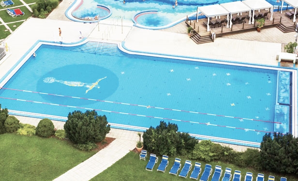 Schwimmerbecken | 27 - 30° C