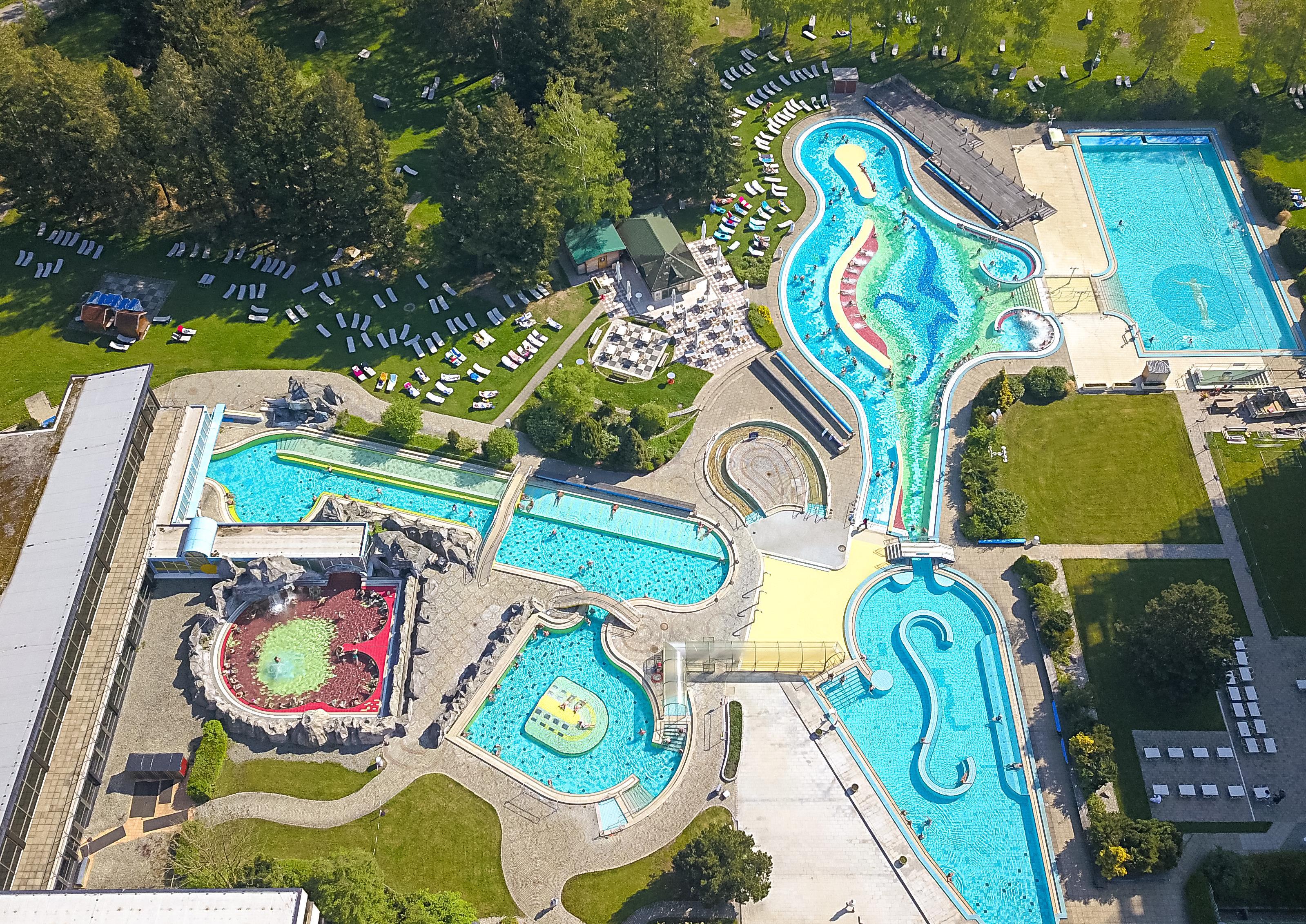 Außenbereich Johannesbad Therme